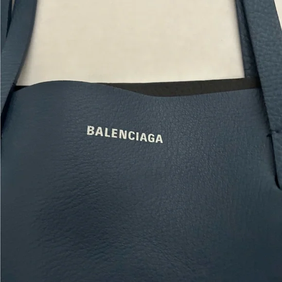 Balenciaga Everyday Tote Bag Leather Small Navy Blue Color